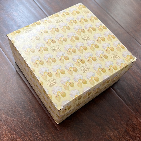 Precious Moment “You Have Touched So Many Hearts” Plate - Picture 4 of 9